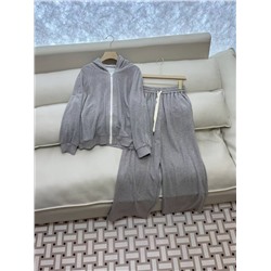 Костюм люкс