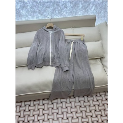 Костюм люкс