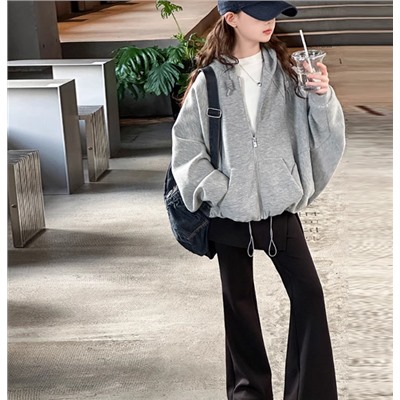 Кофта для девочек. Трикотаж