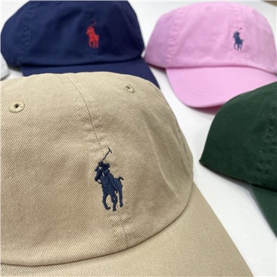 Бейсболка с вышитым логотипом бренда РАЛЬ*Ф Л