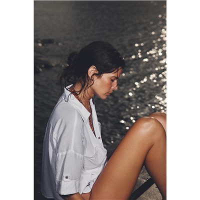 CROPPED LINEN BLEND SHIRT