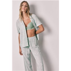 Pijama camisero largo manga corta estampado bandana verde