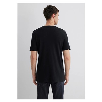 Mavi Black Baskılı Siyah Tişört Slim Fit / Dar Kesim 0611401-900