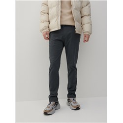 Chinohose mit hohem Baumwollanteil