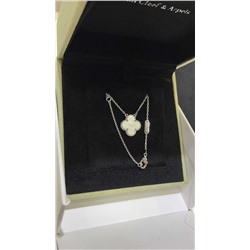 Классическое  ожерелье в форме клевера   Va*n Clee*f & Arpel*s