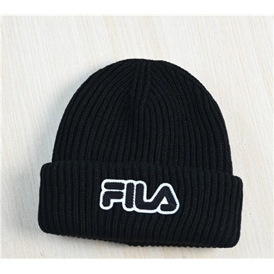 Повседневная вязаная шапка ФИЛ*А