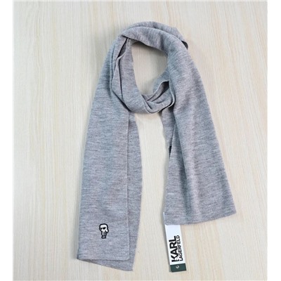 Теплый вязаный шарф с рисунком КАР*Л 😎