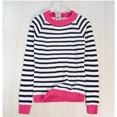 Женский трикотажный свитер