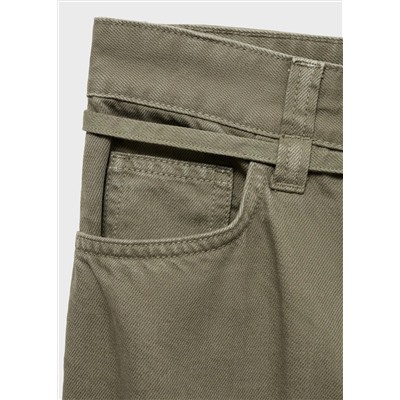 Jeans wideleg detalle cinturón