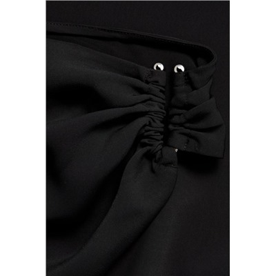 Vestido asimétrico detalles drapeados