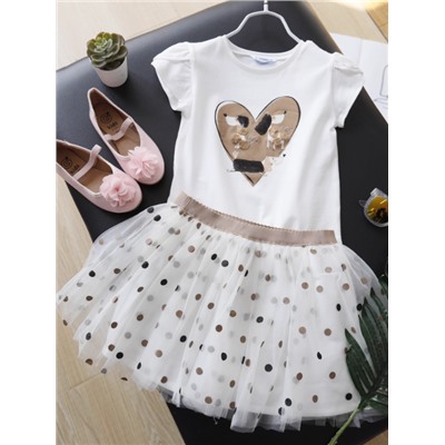 Комплект футболка + юбка. Идеально на лето