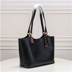 Женская вместительная сумка  Coac*h