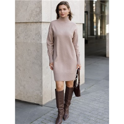 Платье из пряжи с кашемиром