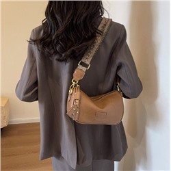 Сумка очень качественно сделана, ни одной нитки не торчит, просто восторг🔥