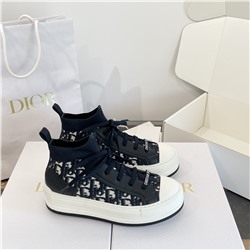 Распродажа  кросовки качество топ