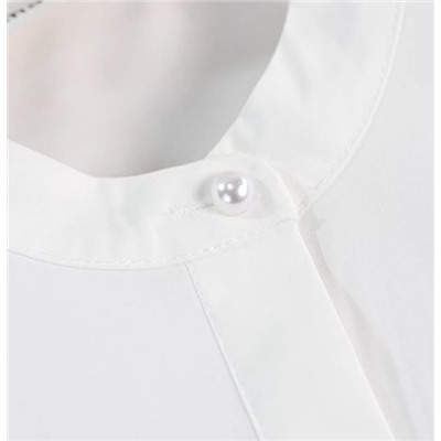 Женская нежная хлопковая рубашка с перламутровым украшением