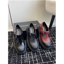 Стильные женские лоферы на толстой подошве, модель МЭР*И ДЖЕЙ*Н от АЛЕКСАНДР ВАН*Г