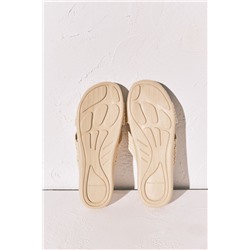 Sandalia tiras efecto rafia