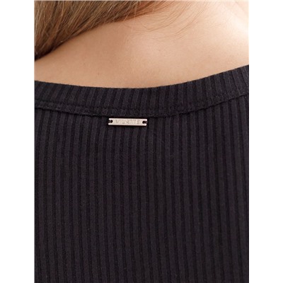 Футболка из трикотажа в широкий рубчик