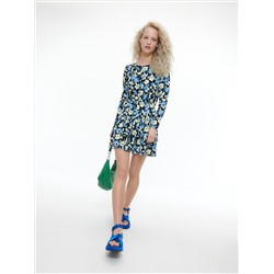 Minikleid mit Rüschen