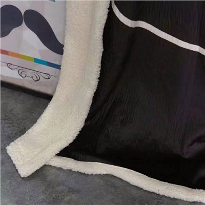 Пледы велюр  Размеры :  150*200cm