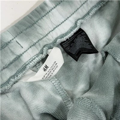 Детские трикотажные шорты  H&*M  Материал: 81% хлопок, 19% полиэстер