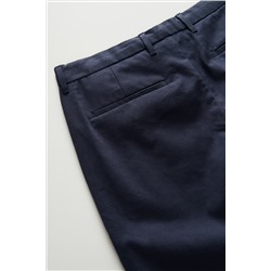 Chinohose mit Slim-Fit