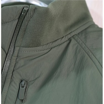 Изысканная и шикарная водоотталкивающая стеганая куртка с воротником-стойкой LULULEMO*N