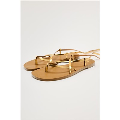 SANDALIA PLANA PIEL ATADA