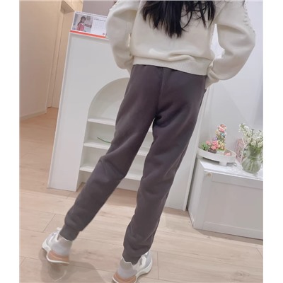 Утепленные спортивные штаны на флисе