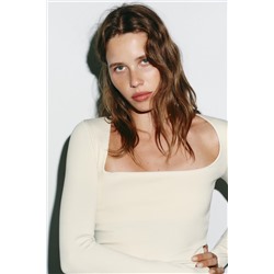 RIBBED T-SHIRT WITH SQUARE NECKLINE