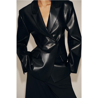 BLAZER EFECTO PIEL ENTALLADA