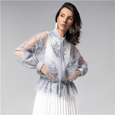 Бомбер с вышивкой, Роскошное решение