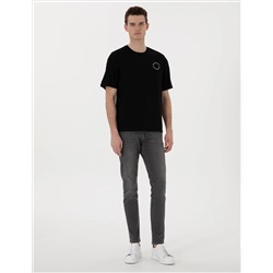 Siyah Comfort Fit Bisiklet Yaka Tişört