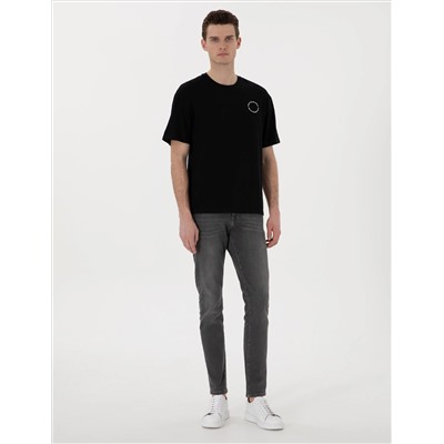 Siyah Comfort Fit Bisiklet Yaka Tişört
