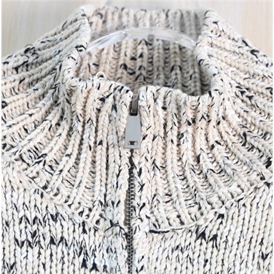 Повседневный вязаный кардиган