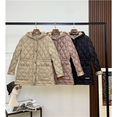 Женский пуховик   Burberr*y