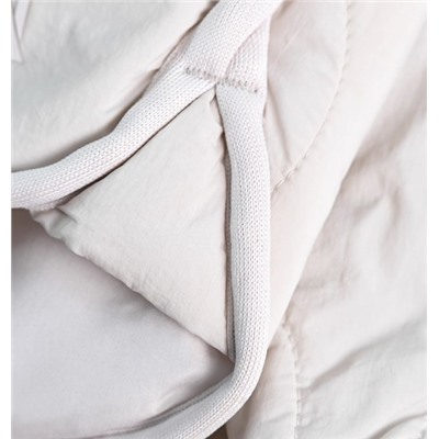 Женская легкая стеганая куртка