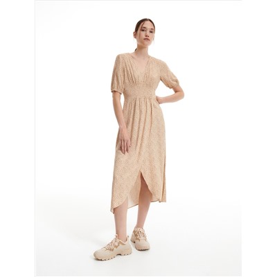 Gemustertes kleid