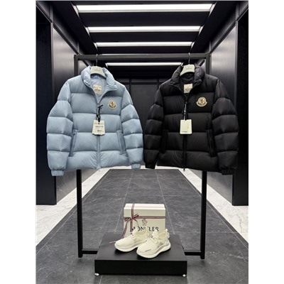 Суперлёгкий и очень тёплый мужской зимний пуховик  Moncle*r Cital*a