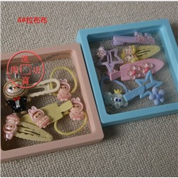 Лабубумания перешла и на аксессуары😁  Набор заколок для девочек с ЛАБУБ*У