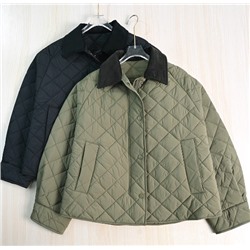 Женская  стеганая вельветовая куртка с контрастными цветными лацканами из тонкого хлопка