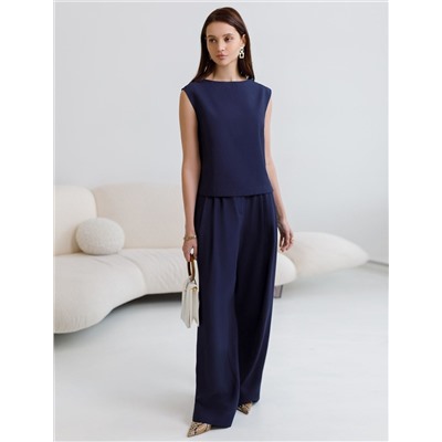 Брюки палаццо с защипами из плотного лиоцелла