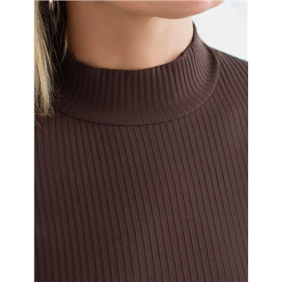 Футболка из фактурного трикотажа в рубчик