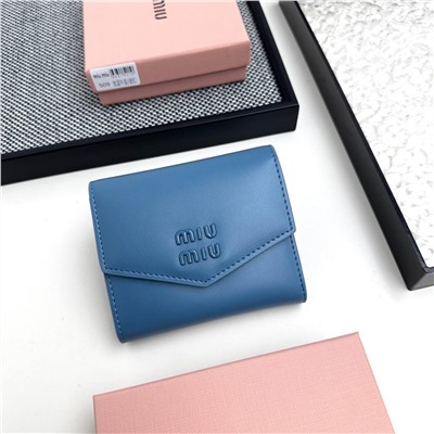 Небольшой кошелек  Mi*u Mi*u