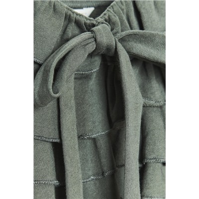 RUFFLED TOP WITH BOW