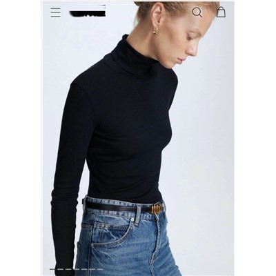 Тонкая шерстяная водолазка  ЛАЙ*М