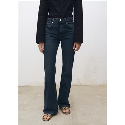 Jeans flare tiro alto