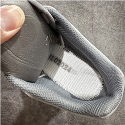 Salomon кроссовки