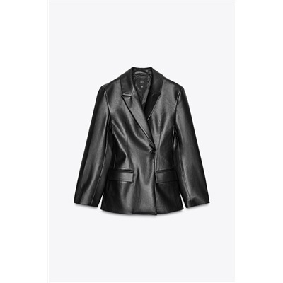 BLAZER EFECTO PIEL ENTALLADA